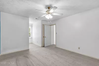 427 Newburgh Drive, Fayetteville, NC 28311 - Photo 19