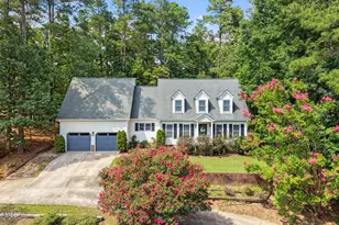 427 Newburgh Dr, Fayetteville, NC 28311 - Photo 1