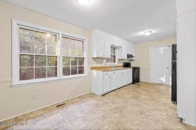 6213 Sabine Drive, Fayetteville, NC 28303 - Photo 9