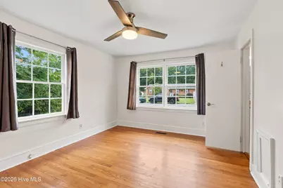 1610 Crescent Drive, Elizabeth City, NC 27909 - Photo 33