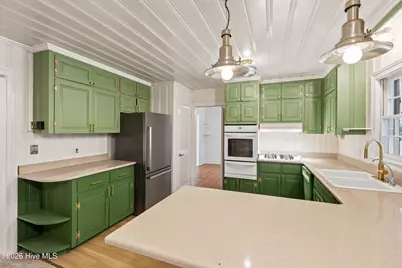 1610 Crescent Drive, Elizabeth City, NC 27909 - Photo 13
