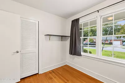1610 Crescent Drive, Elizabeth City, NC 27909 - Photo 29
