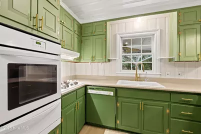 1610 Crescent Drive, Elizabeth City, NC 27909 - Photo 15