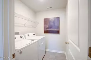 1117 Fowler Dr, Greenville, NC 27834 - Photo 17