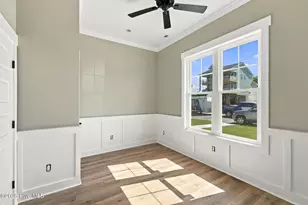 2406 Ferabee St, Morehead City, NC 28557 - Photo 23