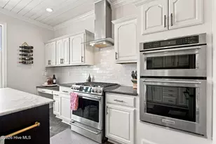 2402 Turtle Bay Dr, New Bern, NC 28562 - Photo 21