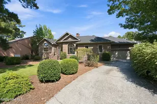 2402 Turtle Bay Dr, New Bern, NC 28562 - Photo 5