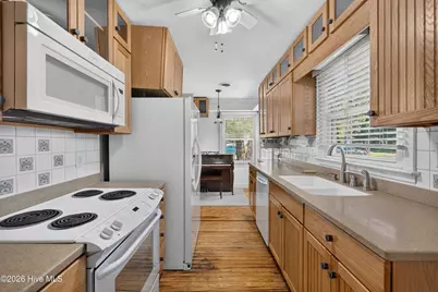 2414 Belvedere Drive, Wilmington, NC 28405 - Photo 15