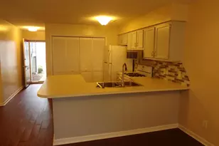 135 W Victoria Ct, Greenville, NC 27834 - Photo 7