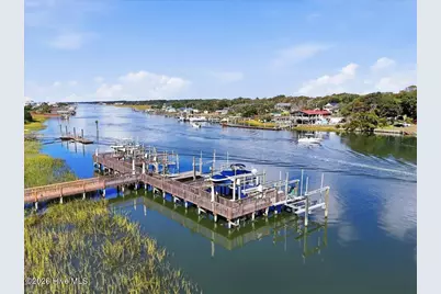 123 Cole Street #D, Holden Beach, NC 28462 - Photo 9