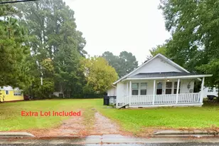 814 Cardwell St, Elizabeth City, NC 27909 - Photo 1