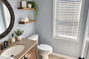 422 Oldtowne Street, Jacksonville, NC 28546 - Photo 5