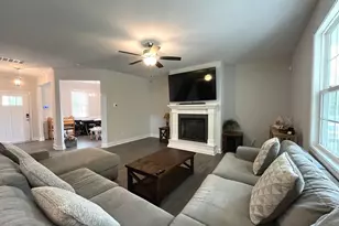 211 High Br Dr, Cameron, NC 28326 - Photo 9