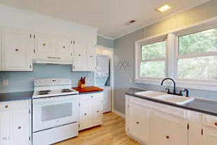 109 Yaupon Dr, Emerald Isle, NC 28594 - Photo 17