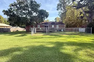 1122 Pineview Rd, Williamston, NC 27892 - Photo 5