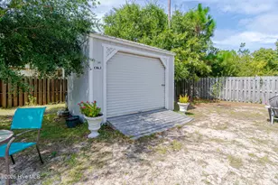 129 NE 13th St, Oak Island, NC 28465 - Photo 31
