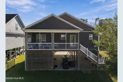 317 NE 60th Street, Oak Island, NC 28465 - Photo 5