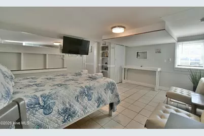 616 Carolina Beach Avenue S, Carolina Beach, NC 28428 - Photo 13