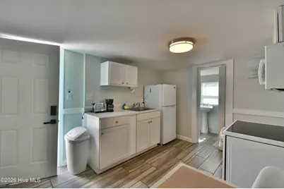 619 Lake Park Boulevard S, Carolina Beach, NC 28428 - Photo 13