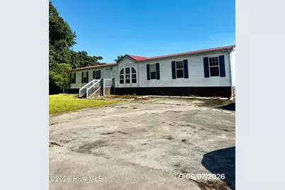 804 Maynard Boulevard, Jacksonville, NC 28546 - Photo 1