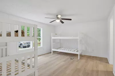 111 E Dunn Street, Sneads Ferry, NC 28460 - Photo 23