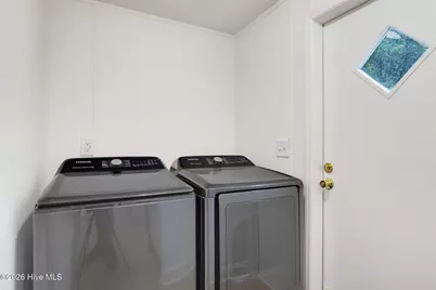 111 E Dunn Street, Sneads Ferry, NC 28460 - Photo 17