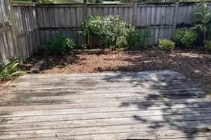 6035 Inland Greens Dr, Wilmington, NC 28405 - Photo 11