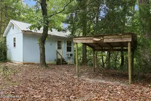 684 W Firetower Rd, Swansboro, NC 28584 - Photo 19