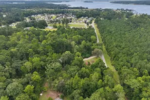 684 W Firetower Rd, Swansboro, NC 28584 - Photo 33