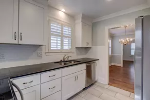 2724 Oleander Dr, Wilmington, NC 28403 - Photo 7