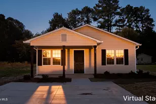 769 Five Rd, Clinton, NC 28328 - Photo 1
