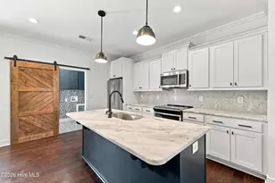 323 Blantons St, Southern Pines, NC 28387 - Photo 9