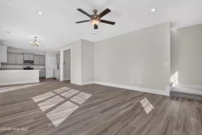 19 Page Court, Burgaw, NC 28425 - Photo 7