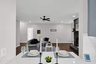 705 Swann St, Wilmington, NC 28401 - Photo 9