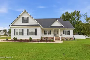 191 Magnolia Dr, Winterville, NC 28590 - Photo 1