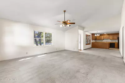 502 Peninsula Drive, Carolina Beach, NC 28428 - Photo 7