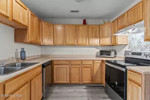 709 Wooster St, Wilmington, NC 28401 - Photo 9