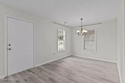 709 Wooster Street, Wilmington, NC 28401 - Photo 5