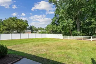 130 New Hope Village Dr, Goldsboro, NC 27534 - Photo 3