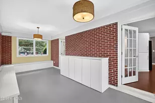 1309 Phillips Ave, New Bern, NC 28562 - Photo 11