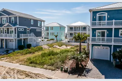77 W 2nd Street, Ocean Isle Beach, NC 28469 - Photo 3