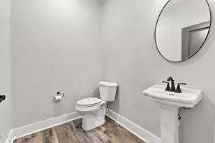 3052 Candlelight Dr, Fayetteville, NC 28311 - Photo 5