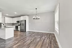 3052 Candlelight Dr, Fayetteville, NC 28311 - Photo 11
