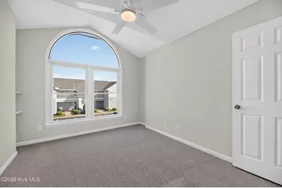 126 W Victoria Court #F, Greenville, NC 27834 - Photo 27
