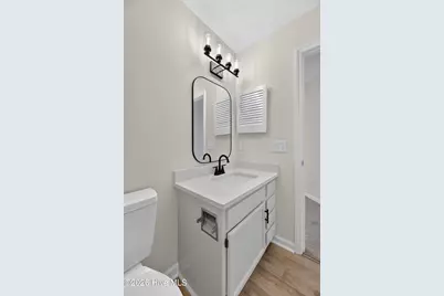 126 W Victoria Court #F, Greenville, NC 27834 - Photo 23