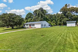 606 Duke Ct, Jacksonville, NC 28546 - Photo 3