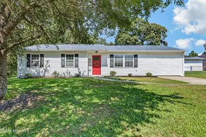 606 Duke Court, Jacksonville, NC 28546 - Photo 1