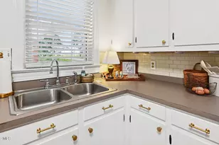 543 Boyd St, Grimesland, NC 27837 - Photo 19