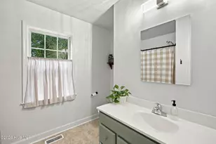 208 Park Ave Ext, Southport, NC 28461 - Photo 17