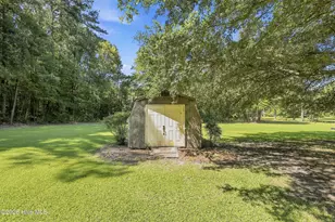 959 Halls Creek Rd, Elizabeth City, NC 27909 - Photo 45